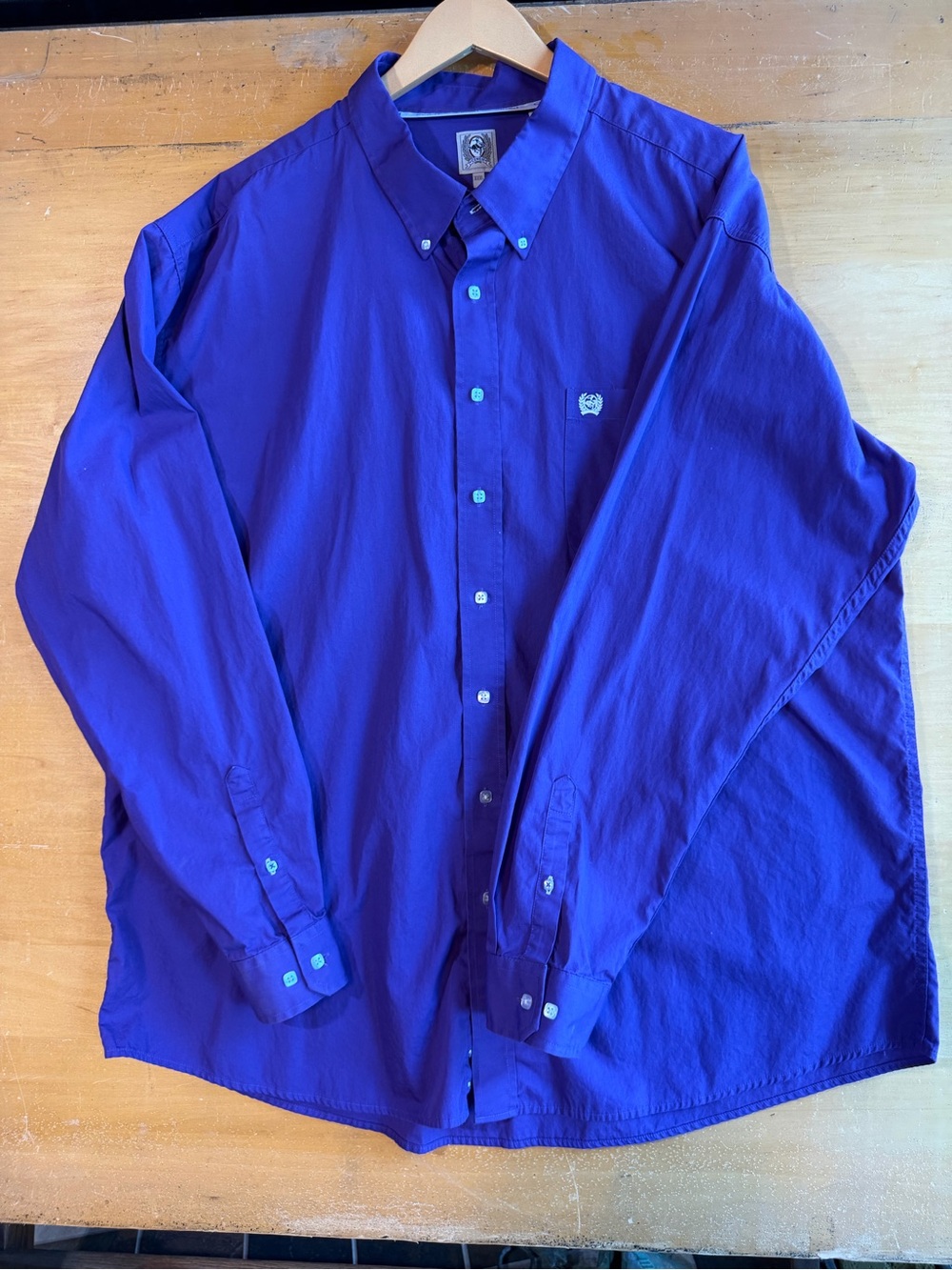 Cinch Men's Button-Down Shirt in Deep Purple